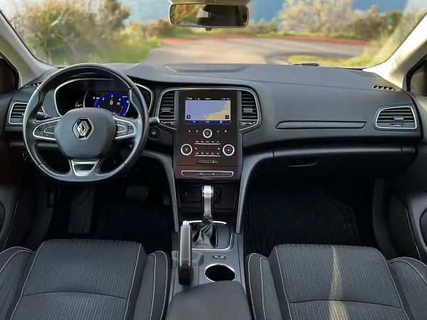 forDailyRentMegane Renault