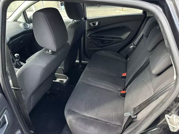 forDailyRentFiesta Ford