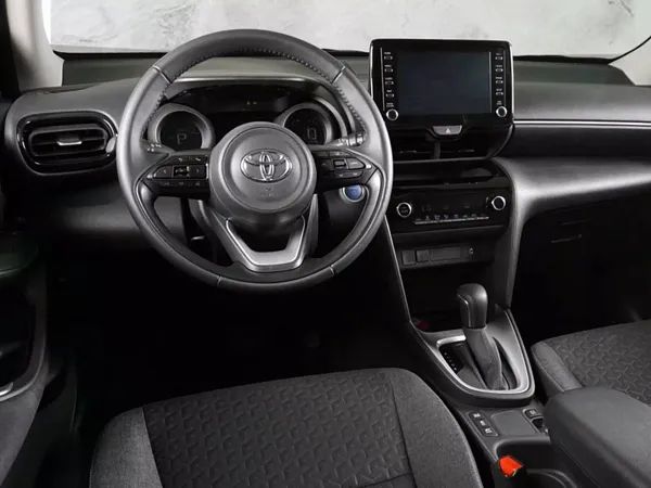 forDailyRentYaris Cross Toyota