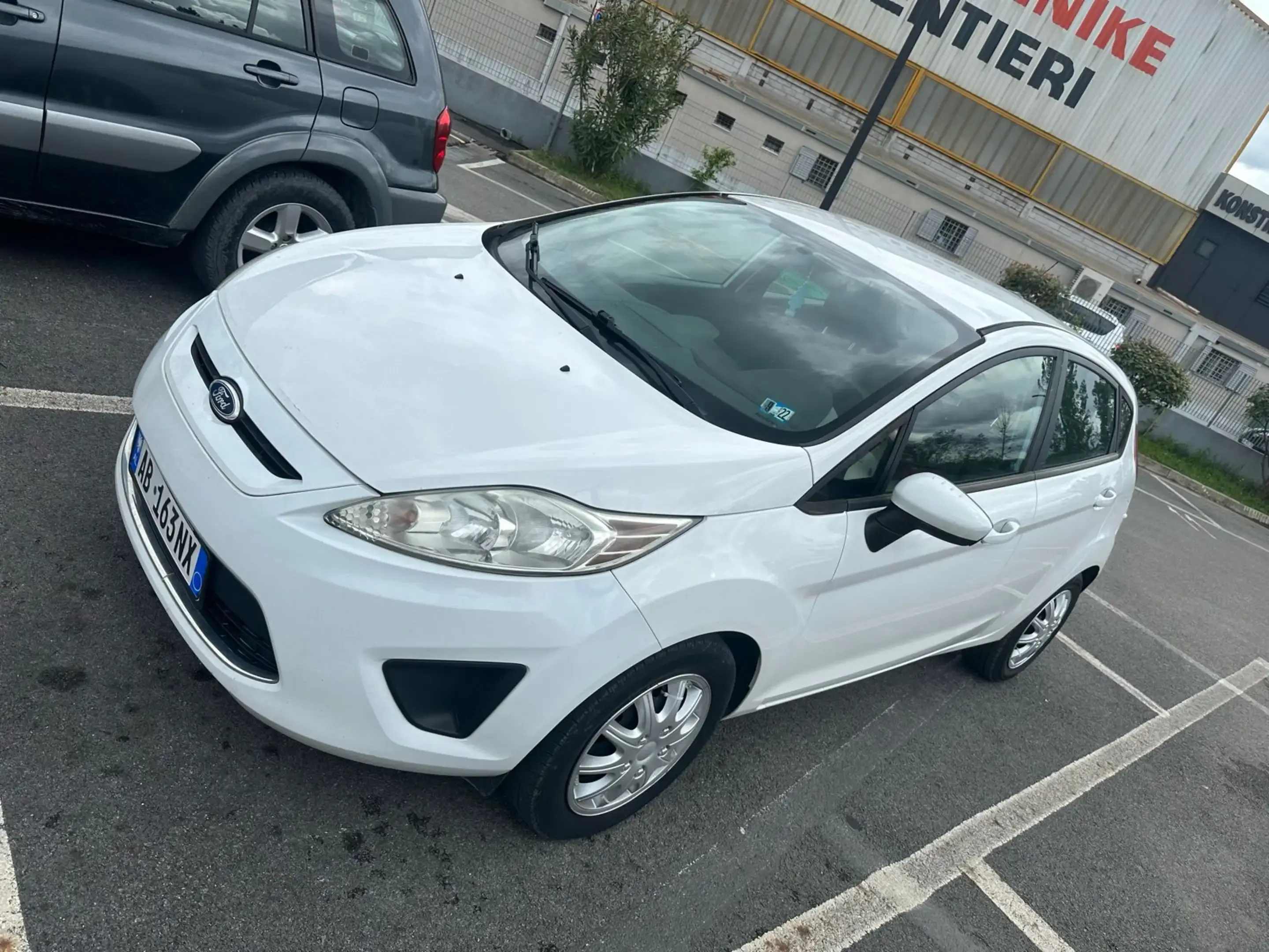 forDailyRentFiesta Ford