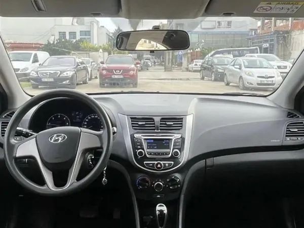 forDailyRentAccent Hyundai