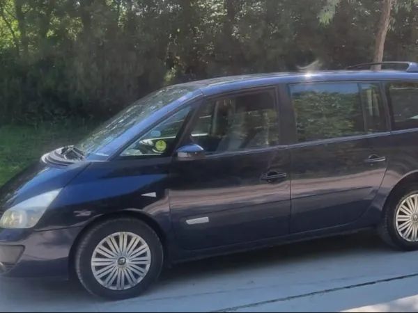 forDailyRentEspace Renault