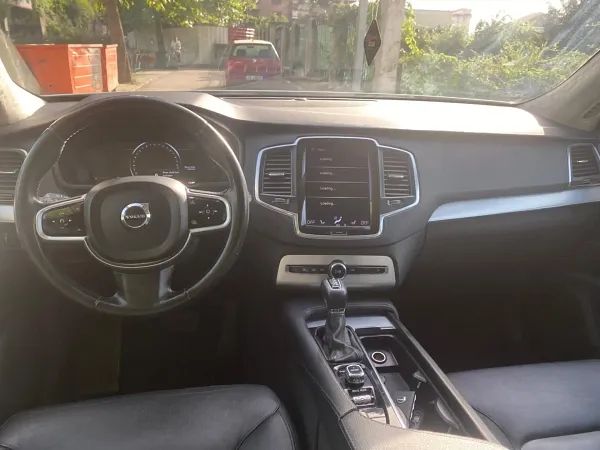 forDailyRentXC 90 Volvo