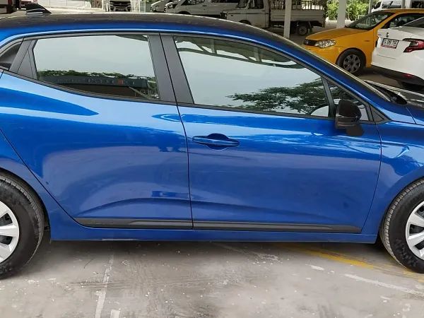 forDailyRentClio Renault