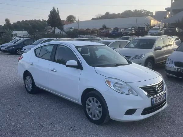 forDailyRentVersa Nissan