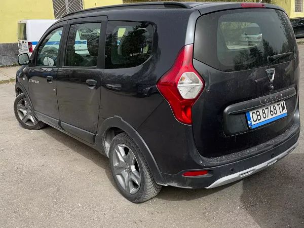 forDailyRentLodgy Stepway Dacia