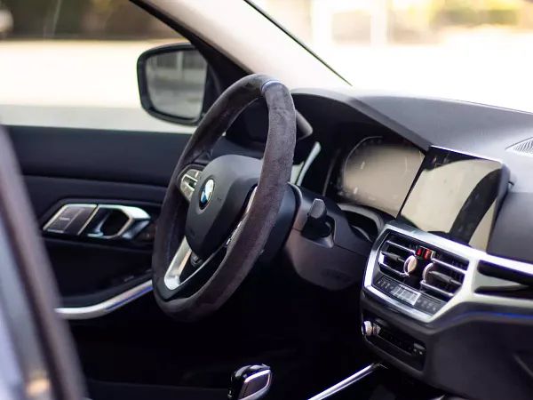 forDailyRent320i BMW