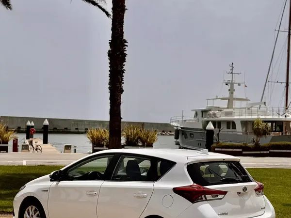 forDailyRentAuris Toyota