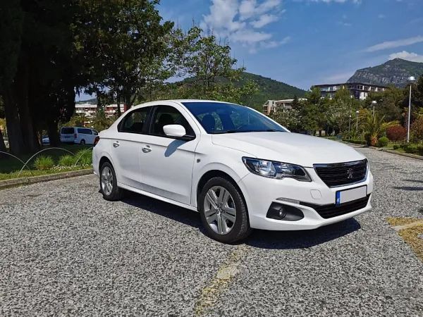 forDailyRent301 Peugeot