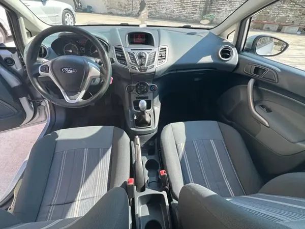 forDailyRentFiesta Ford