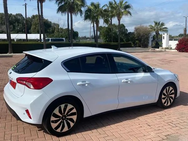 forDailyRentFocus Ford
