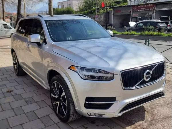 forDailyRentXC 90 Volvo