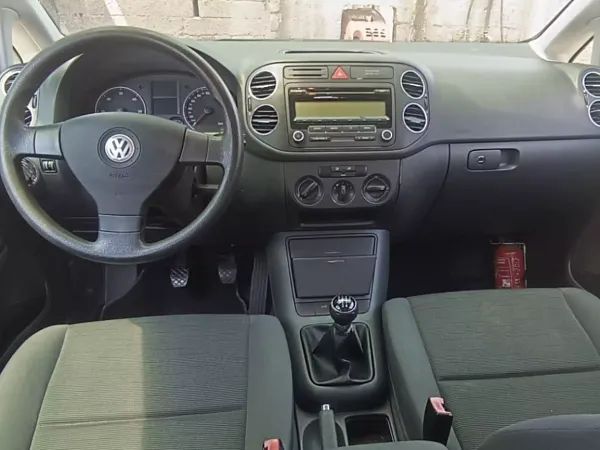 forDailyRentGolf Plus Volkswagen