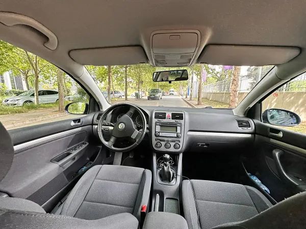 forDailyRentGolf Volkswagen