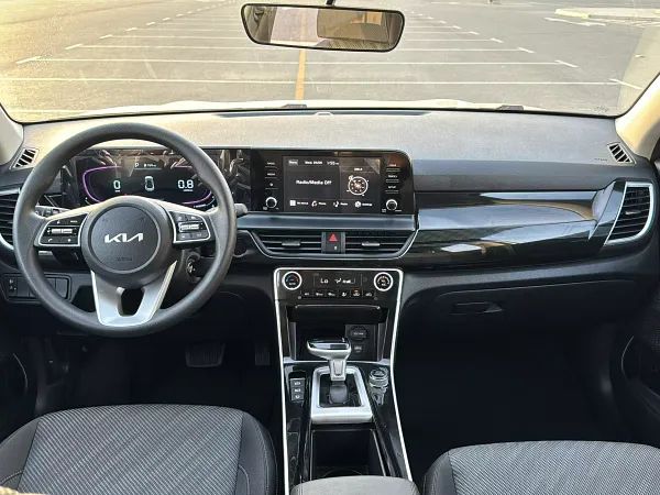 forDailyRentSeltos Kia