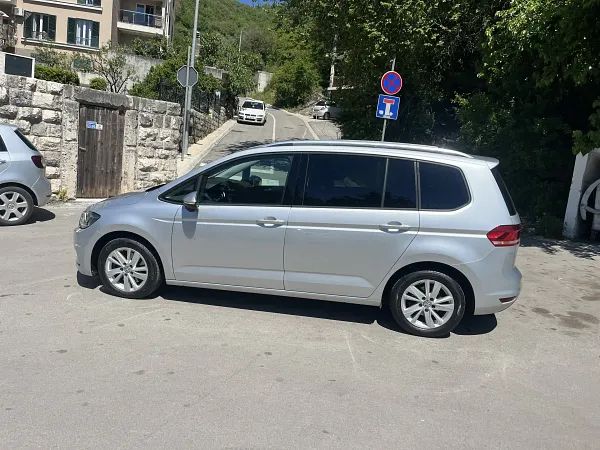 forDailyRentTouran Volkswagen