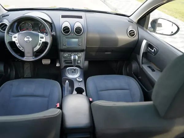 forDailyRentQashqai Nissan