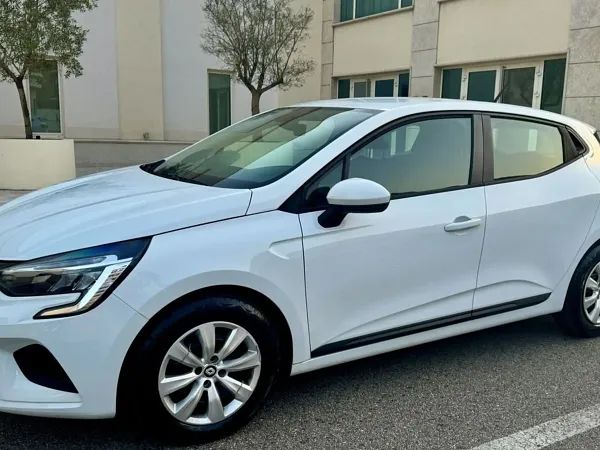 forDailyRentClio Renault
