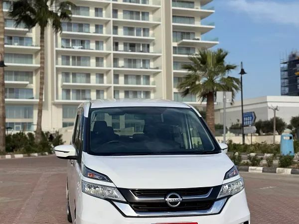 forDailyRentSerena Nissan