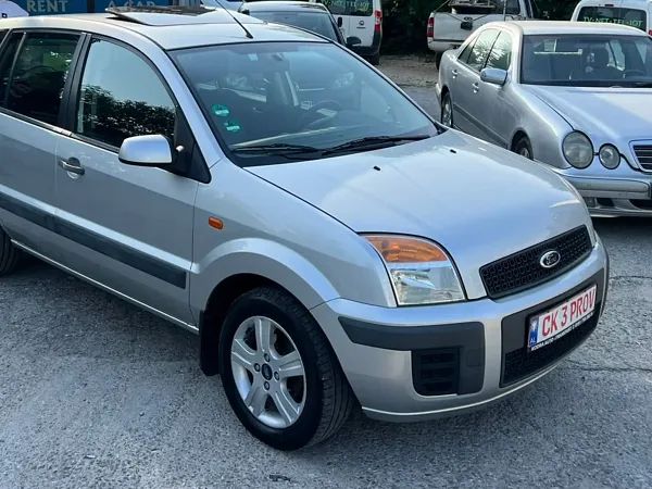 forDailyRentFusion Ford