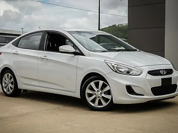 forDailyRentAccent Hyundai