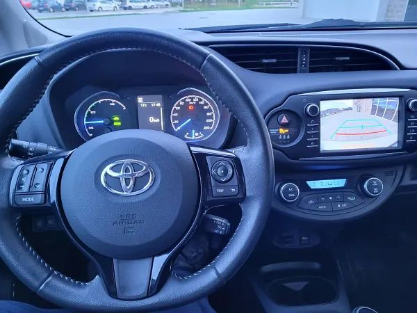 forDailyRentYaris Toyota