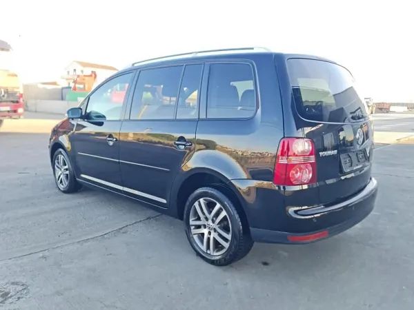 forDailyRentTouran Volkswagen