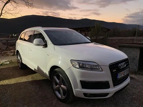 forDailyRentQ7 Audi
