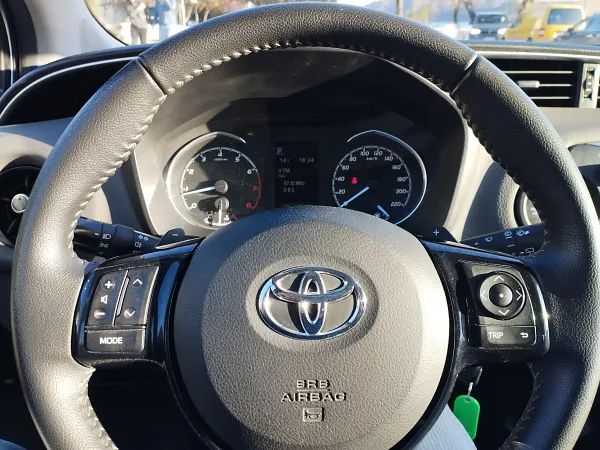 forDailyRentYaris Toyota