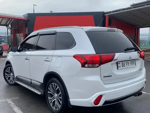 forDailyRentOutlander Mitsubishi
