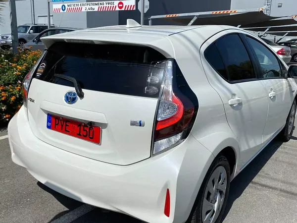 forDailyRentAqua Toyota