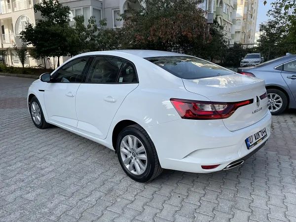 forDailyRentMegane Renault