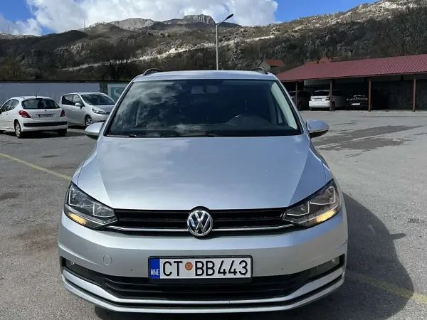 forDailyRentTouran Volkswagen