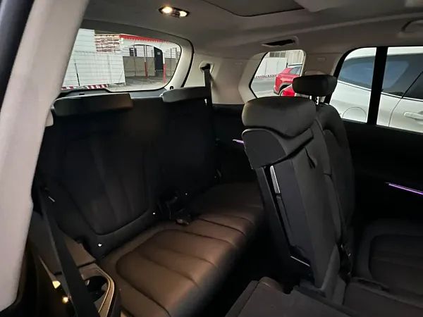 forDailyRentX7 BMW