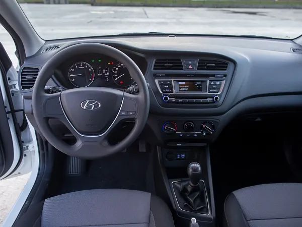 forDailyRenti20 Hyundai
