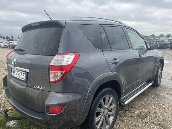 forDailyRentRav 4 Toyota