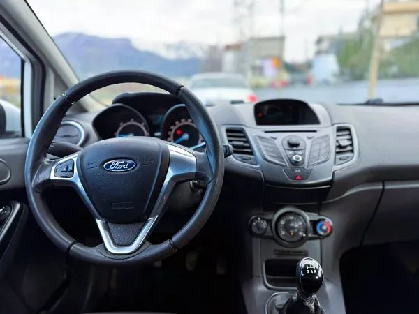 forDailyRentFiesta Ford