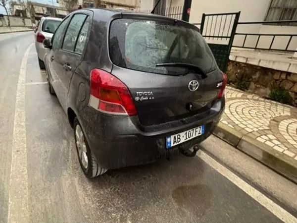 forDailyRentYaris Toyota
