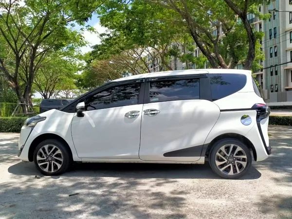 forDailyRentSienta Toyota