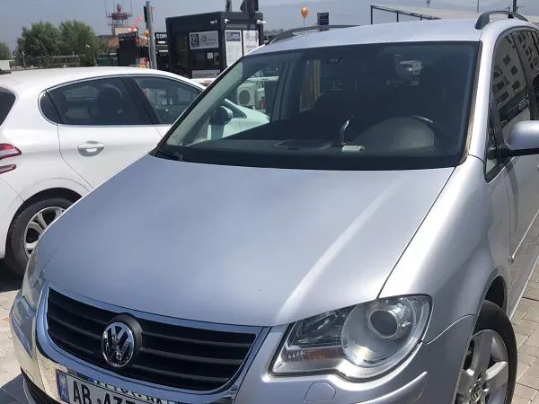 forDailyRentTouran Volkswagen