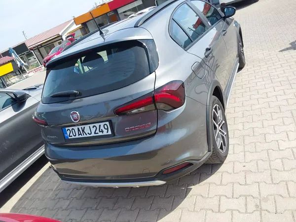 forDailyRentEgea Cross Fiat