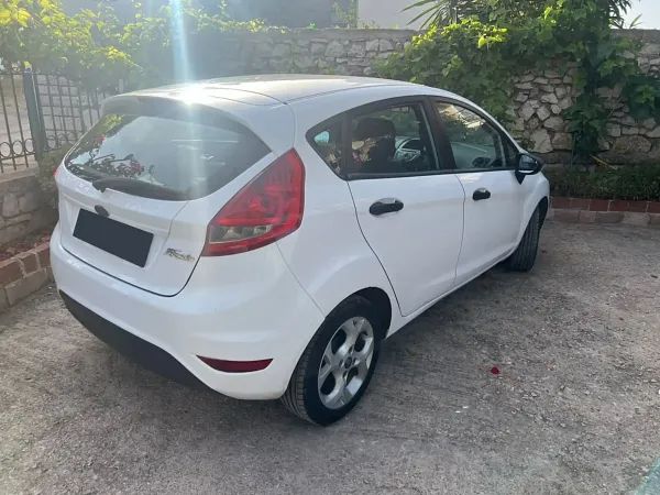 forDailyRentFiesta Ford