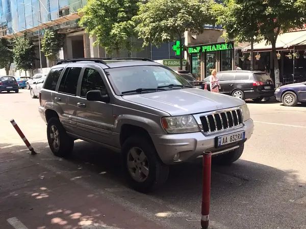 forDailyRentGrand Cherokee Jeep