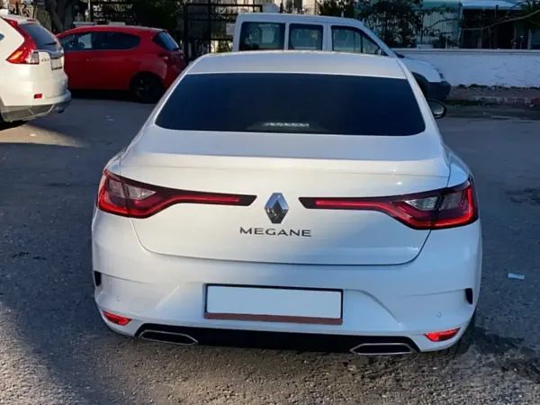 forDailyRentMegane Renault