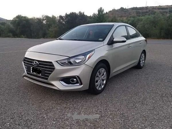forDailyRentSolaris Hyundai