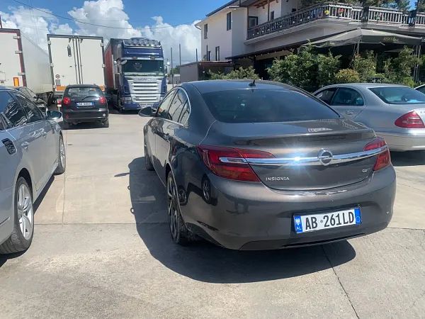 forDailyRentInsignia Opel
