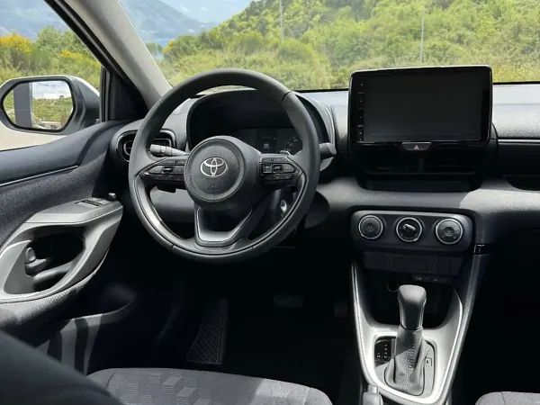 forDailyRentYaris Toyota
