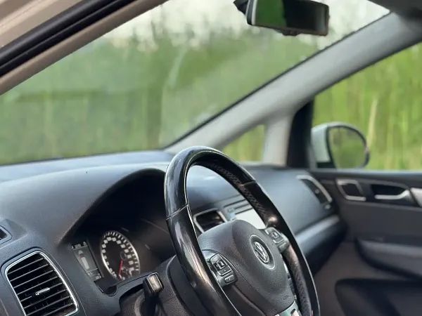 forDailyRentSharan Volkswagen