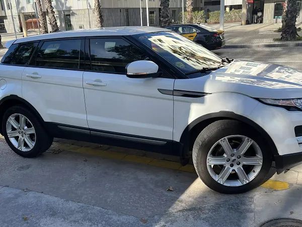 forDailyRentRange Rover Evoque Land Rover