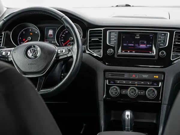 forDailyRentGolf Sportswan Volkswagen